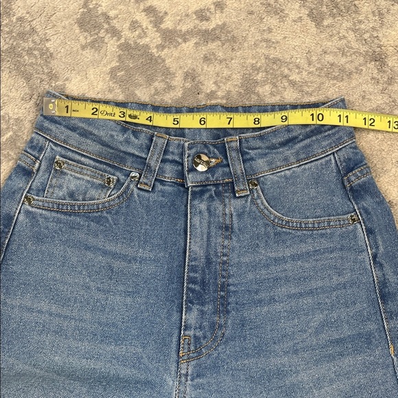 Djerf Avenue Relaxed High Rise Straight Leg Jeans Sz 24 - Picture 7 of 12